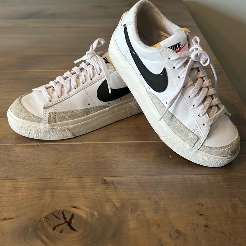 Women’s Nike Blazer Low 77 Sneakers